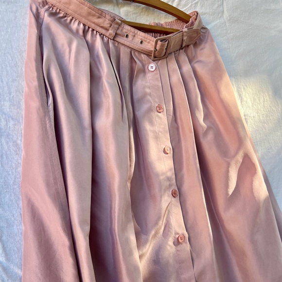 Silk Dusty Pink Skirt - Picture 4 of 6